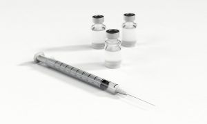 syringe-vaccine-pixabay-smallsize