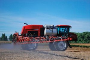 glyphosate-spraying-pixabay